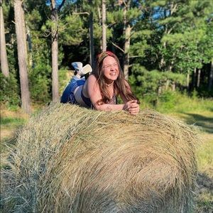 Meet your Posher, Ali